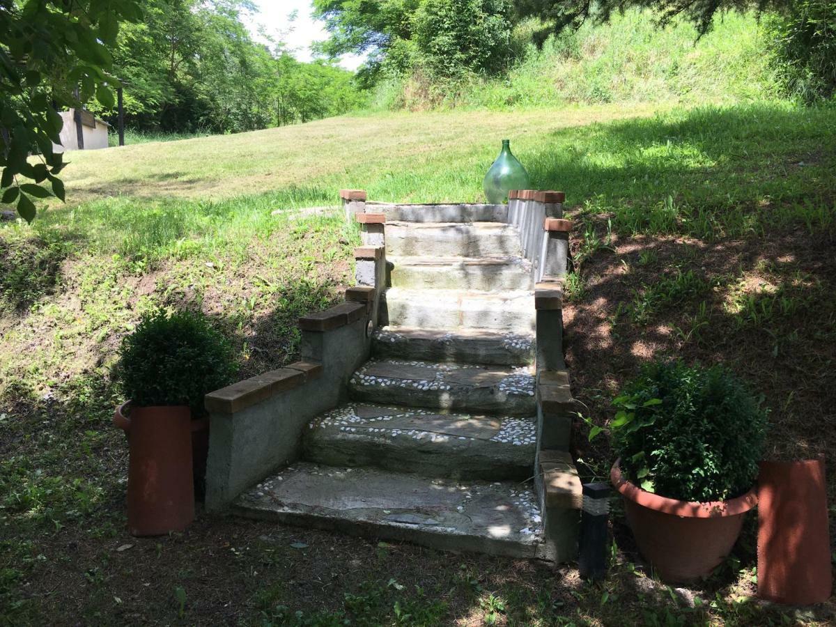 Verdmont Guest House Acqui Terme Bagian luar foto
